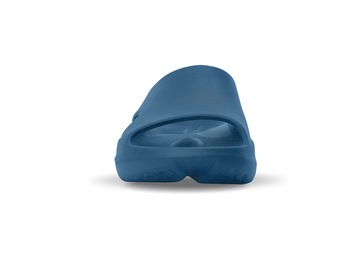 Front view of the men's astral blue PB5star Après Sport recovery slide highlighting the open-toe design and cushioned footbed for ultimate comfort and breathability.